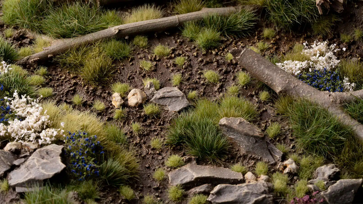 Gamer's Grass - Tiny Tufts Light Green